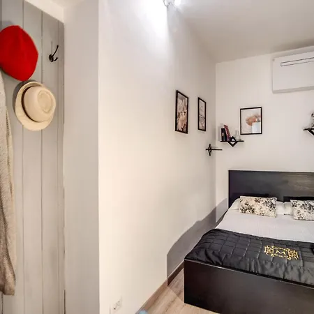 Trevi Miracle * Rome