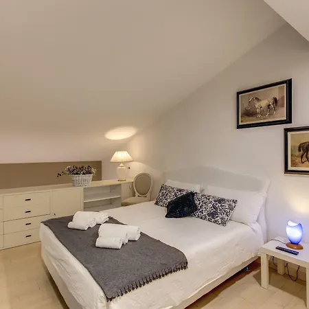 Apartment Trevi Miracle