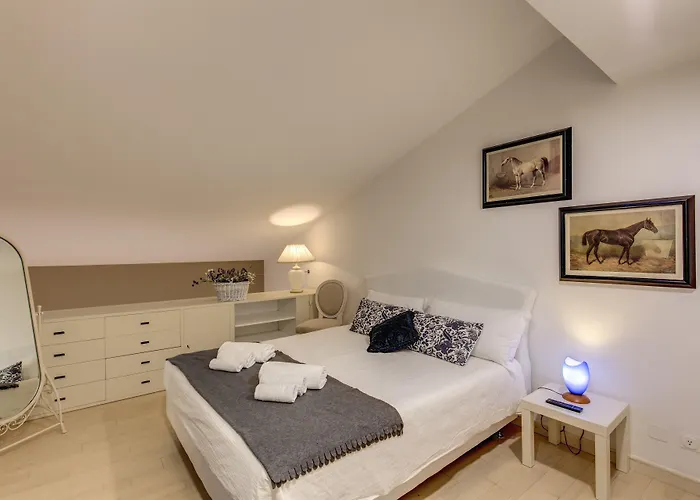 Διαμέρισμα Trevi Miracle